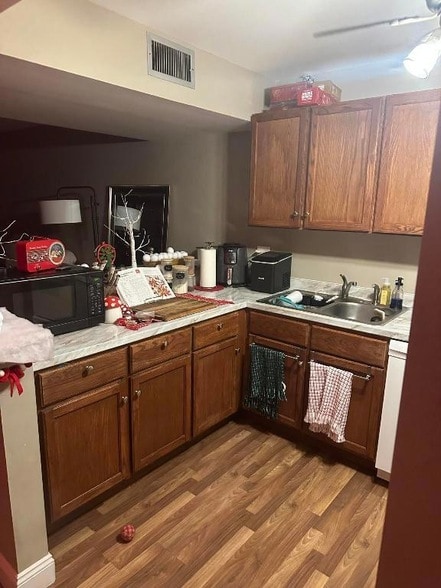 Building Photo - 4230 Deste Ct