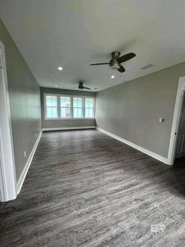 Building Photo - 1139 Pink Poppy Ln