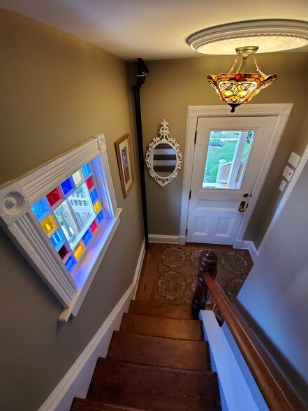 Front door landing/ steps to apt - 78 S Carll Ave