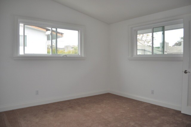Building Photo - 2 Bedroom Condo “Del Mar” @ La Playa Del Mar