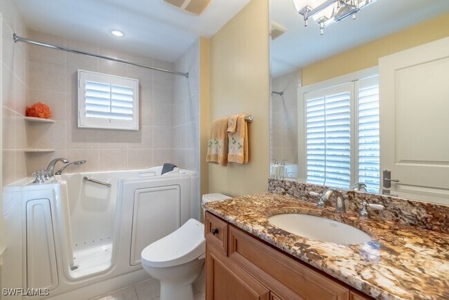 Building Photo - 300 3rd Ave S