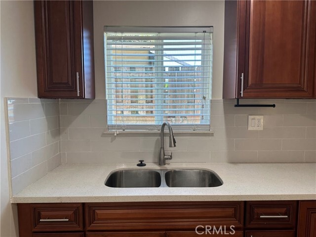 Building Photo - 1636 W 214th St