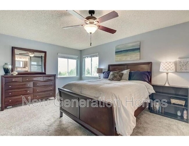 Building Photo - 4245 Sabin Ct