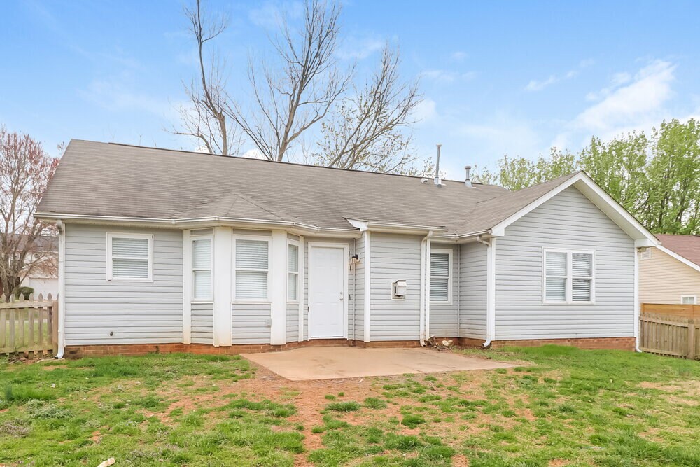 Building Photo - 6705 Rain Creek Way