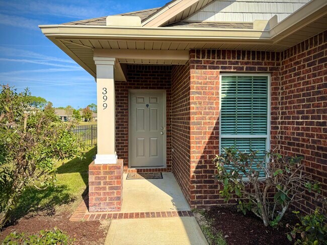 Building Photo - 399 Pin Oak Loop