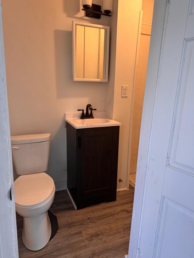 Building Photo - 1723 S 8th St