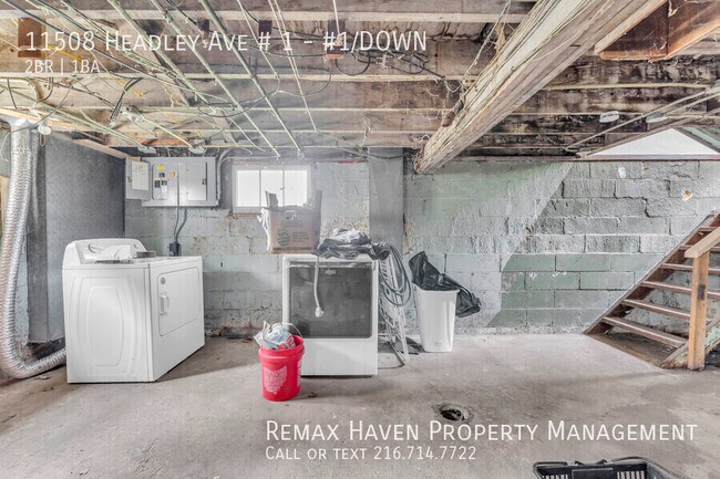 Building Photo - 11508 Headley Ave