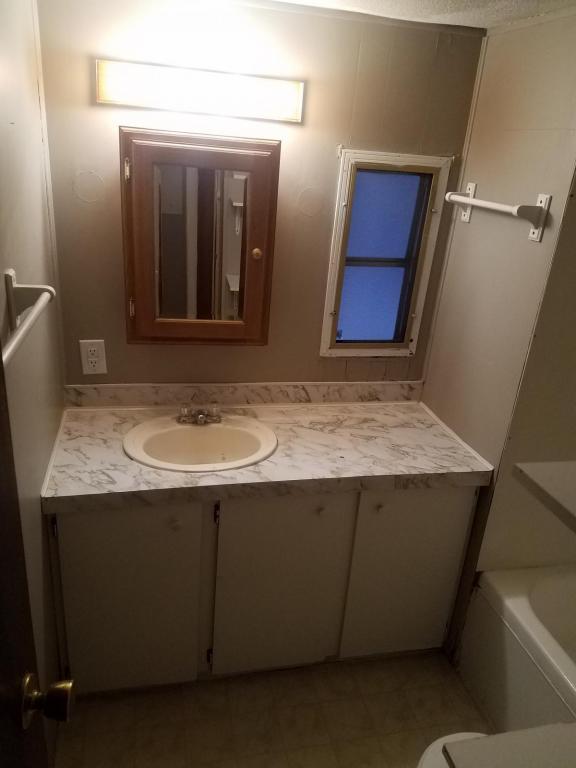 Building Photo - 510 8th St S