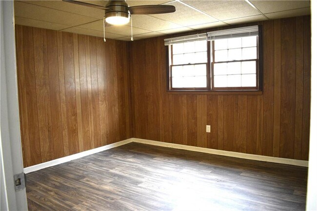 Building Photo - 2576 Peyton Woods Trail SW