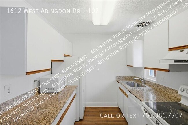 Building Photo - 1612 W Abingdon Dr