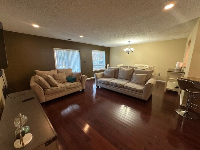 Building Photo - 26 Catherine Ct