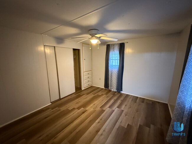 Building Photo - 2 Bed 1 Bath Rental Available in Zephyrhills *Move-In Ready*