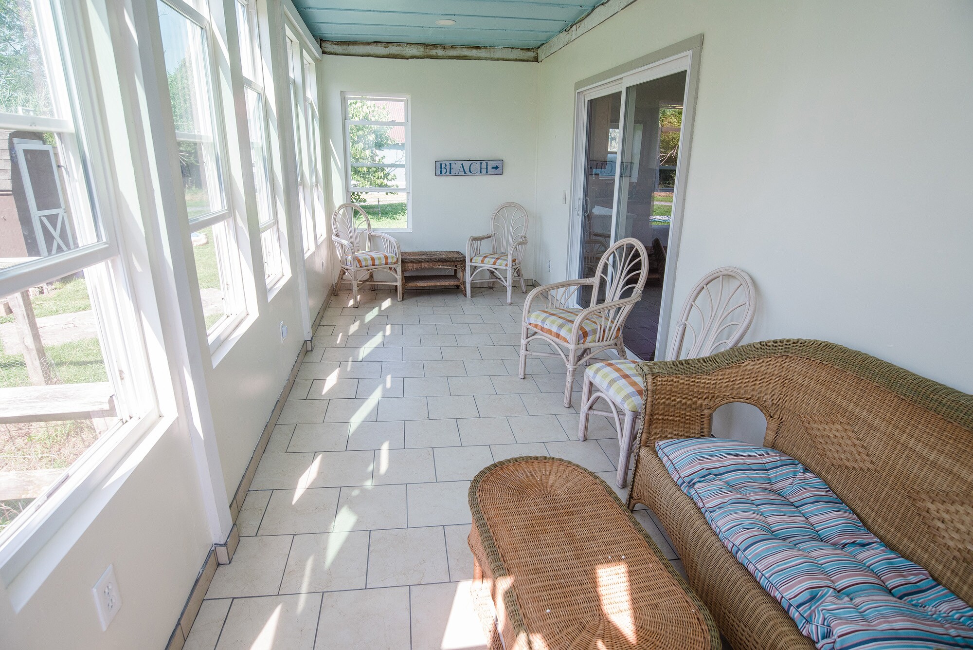 Building Photo - 5277 Main St