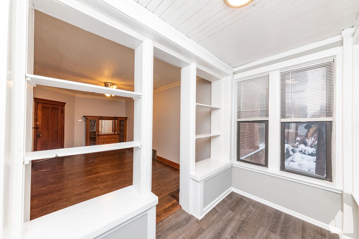 Building Photo - 3602 W Grace St