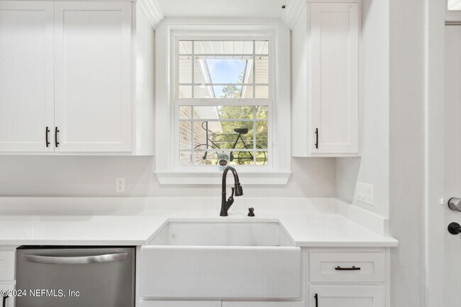 Building Photo - 7912 Odis Yarborough Rd