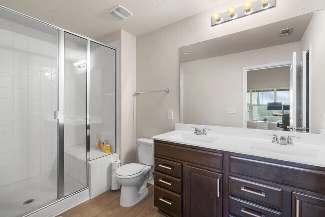 Building Photo - South Austin Condo for Rent