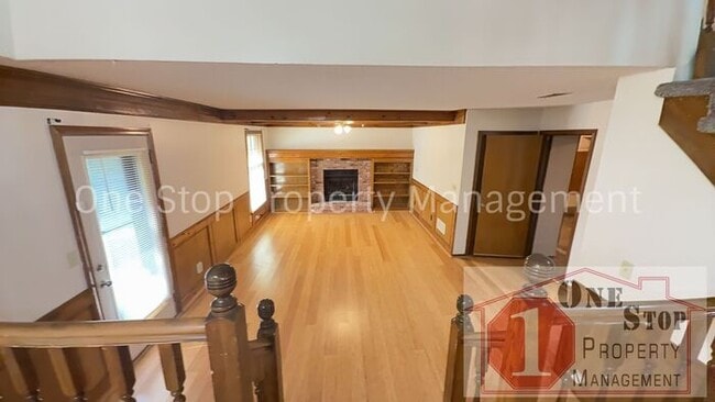 Building Photo - Beautiful 4 Bedroom 2.5 Bathroom in Olathe