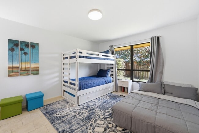 Building Photo - 3 Old Fence Rd