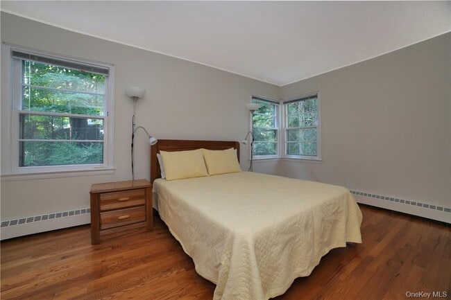 Building Photo - 7 Highview Dr