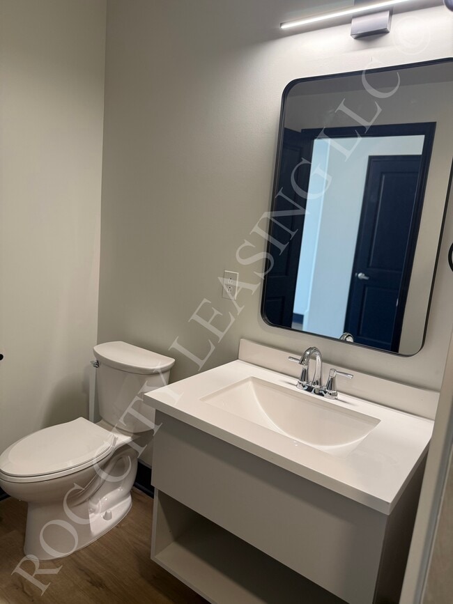 Building Photo - 151 St Paul St