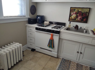 Kitchen - 1336 Grand Ave