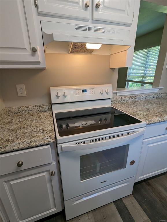 Building Photo - 3751 Edgewood Rd