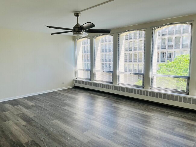 Building Photo - 1401 E 55th St