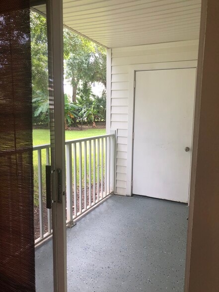 Building Photo - 11582 Westwood Blvd