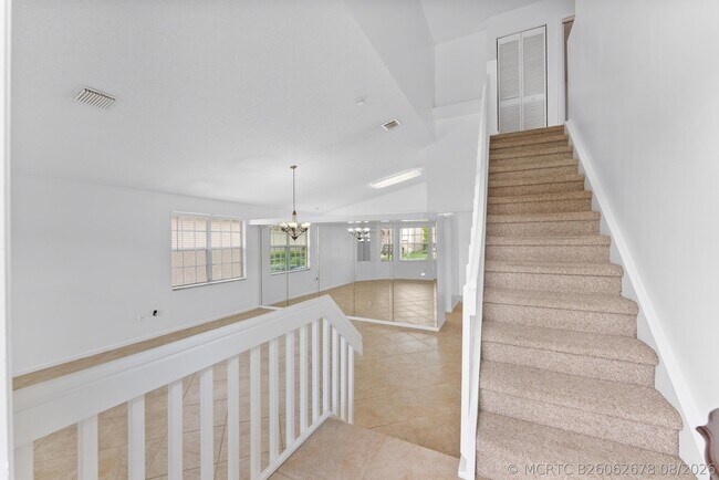 Building Photo - 15350 NW 6th Ct