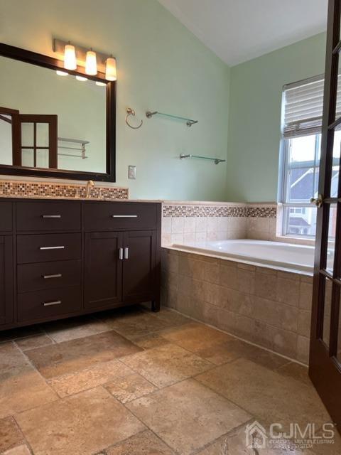 Building Photo - 32 Marion Dr