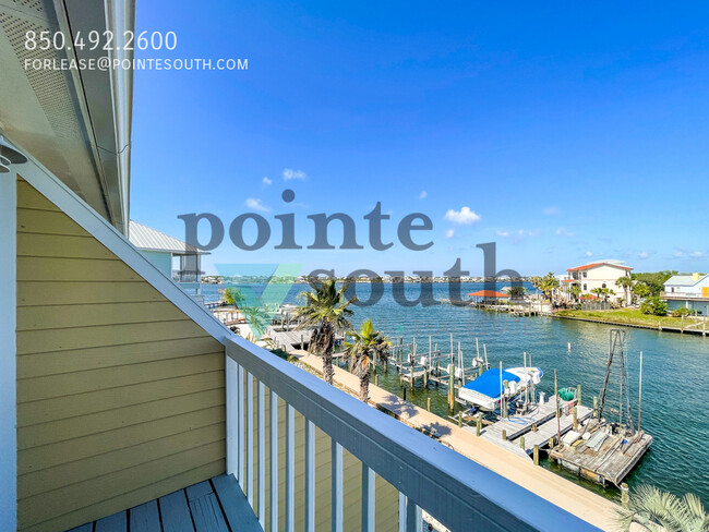 Building Photo - Waterfront 2BD/1.5BA with boat slip AND lift!