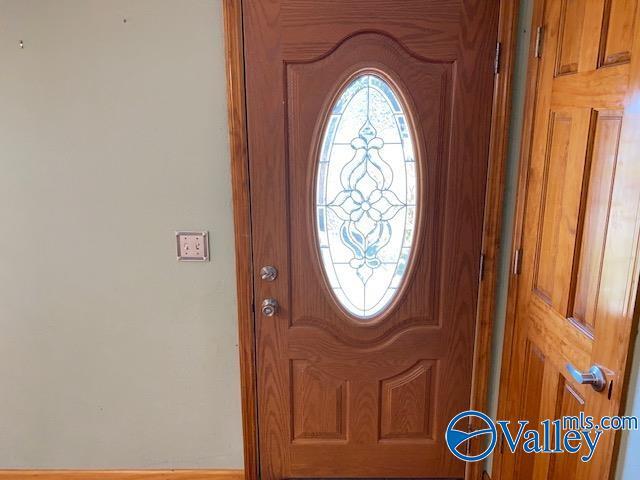 Building Photo - 93 Mountain View Dr