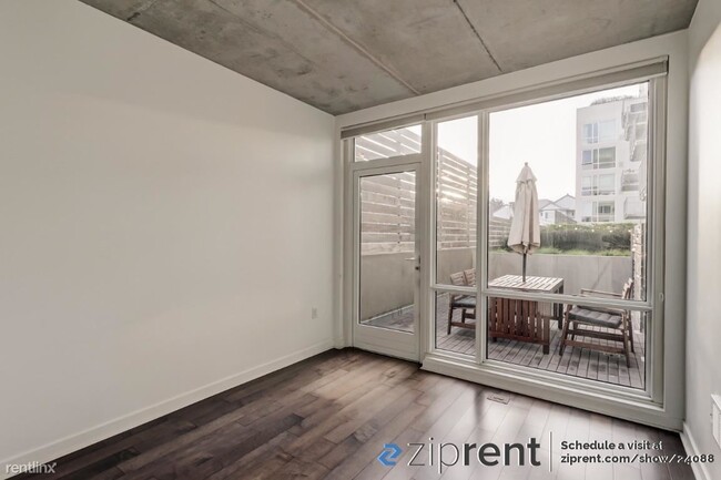 Building Photo - 2 br, 2 bath Condo - 45 Bartlett St, San F...