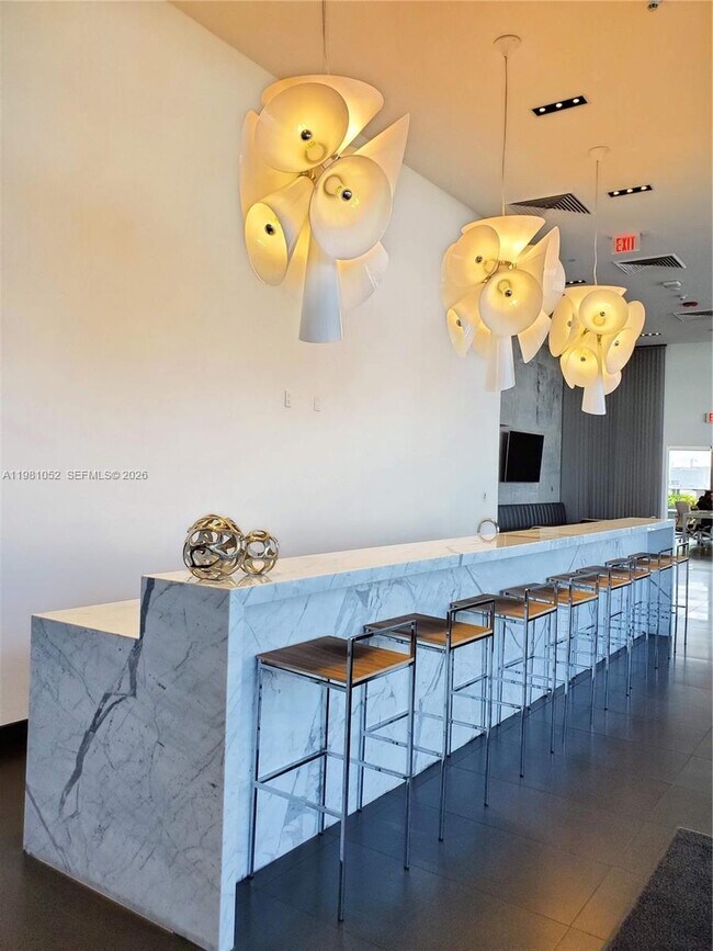 Building Photo - 1600 NE 1st Ave