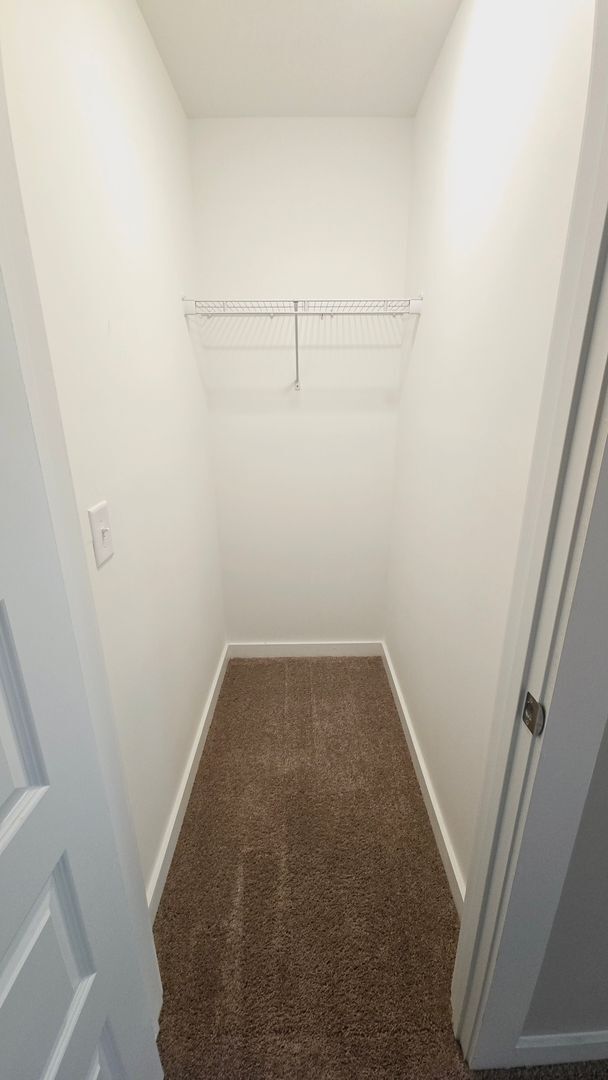 Building Photo - 2122 Ellsworth Lp Rd