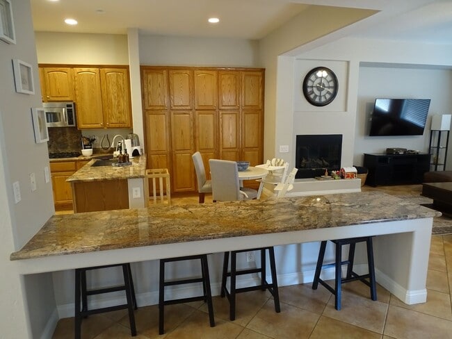 Building Photo - Single Story 4 Bedroom, Den & 3 Full Baths In Gated North Las Vegas Community