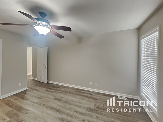 Building Photo - 1429 Cedar Springs Cir