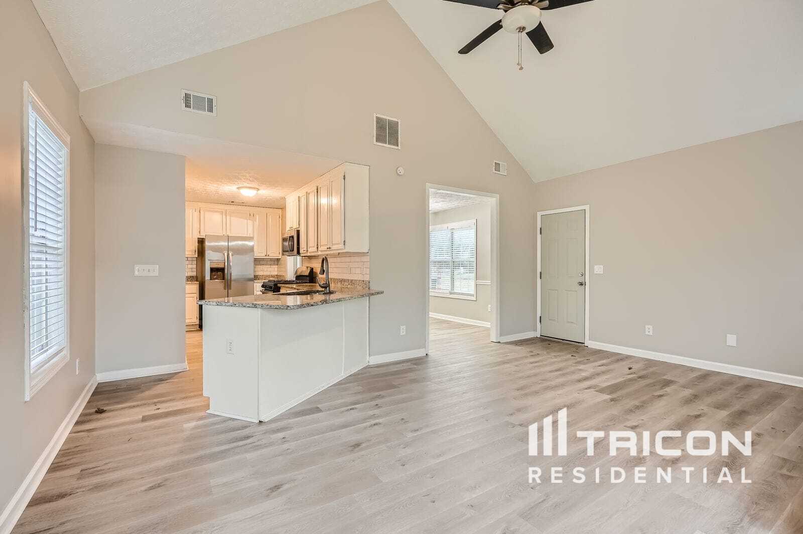Building Photo - 1761 Silver Leaf Ct SW