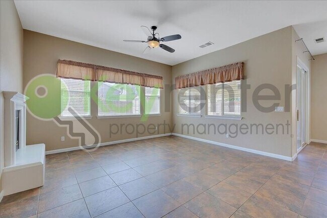 Building Photo - 9448 Syrah Ct