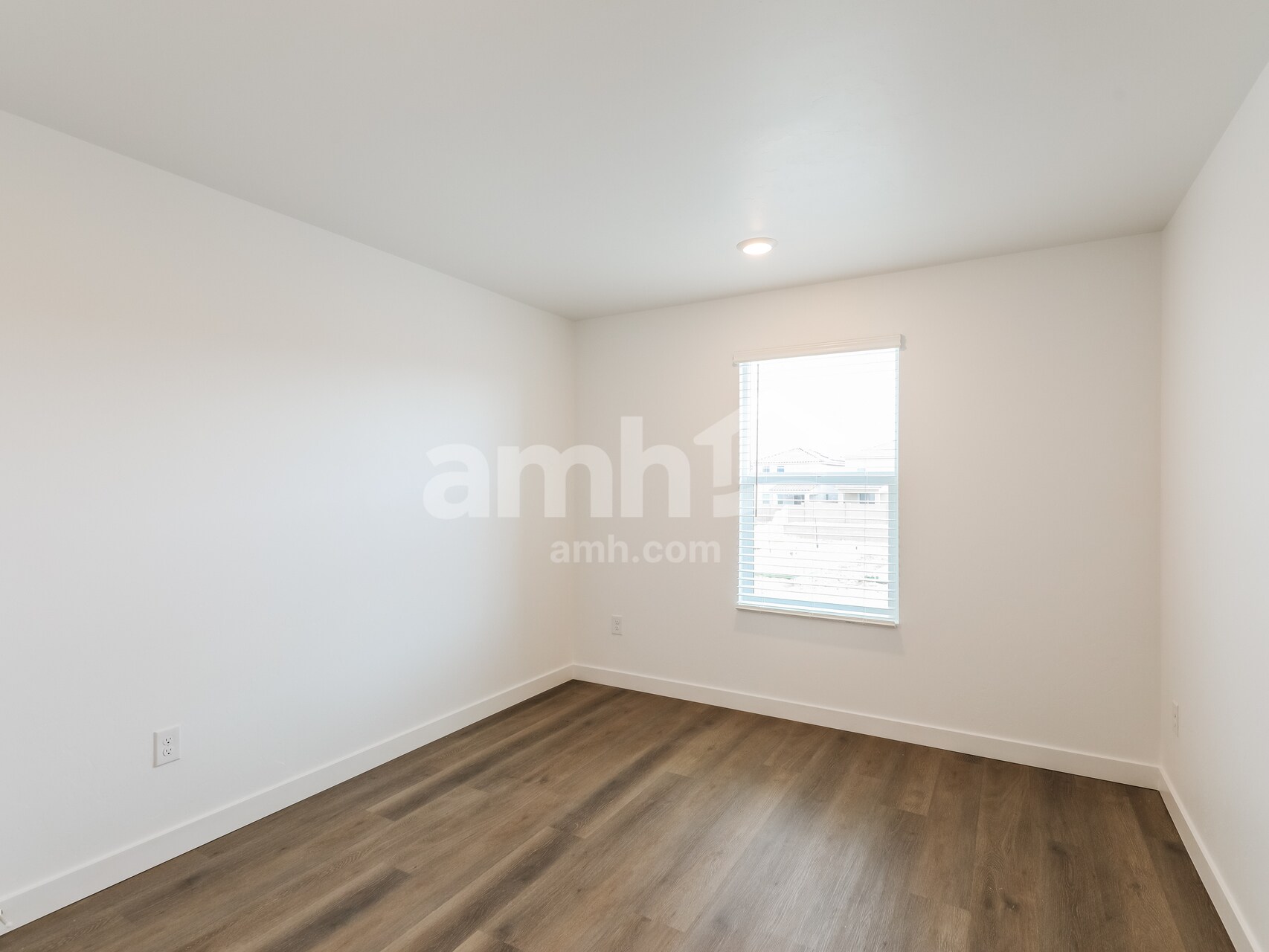 Building Photo - 7433 S Keller Ln