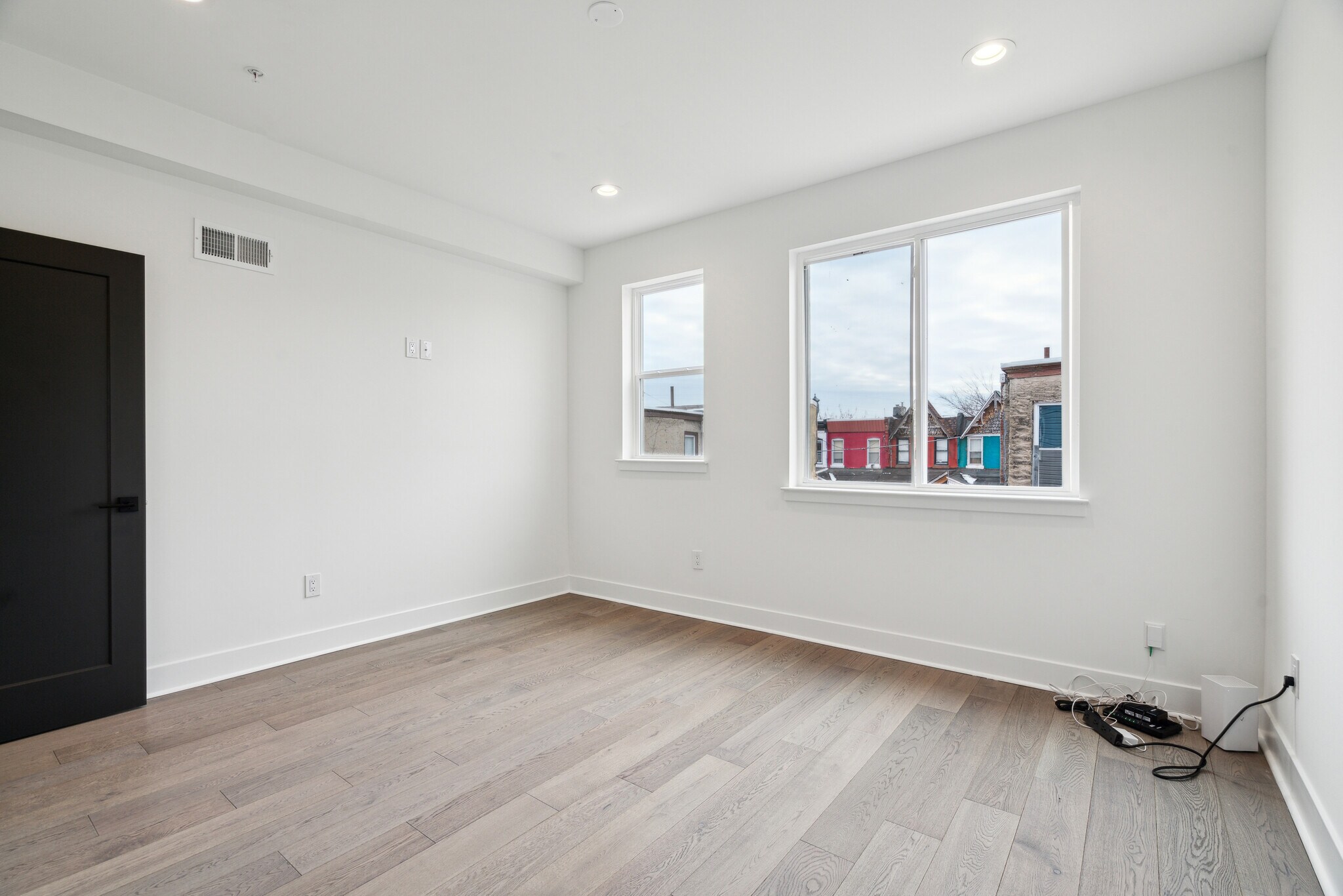 Building Photo - 3031 W Berks St