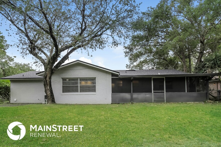 Building Photo - 44 Plover Ave