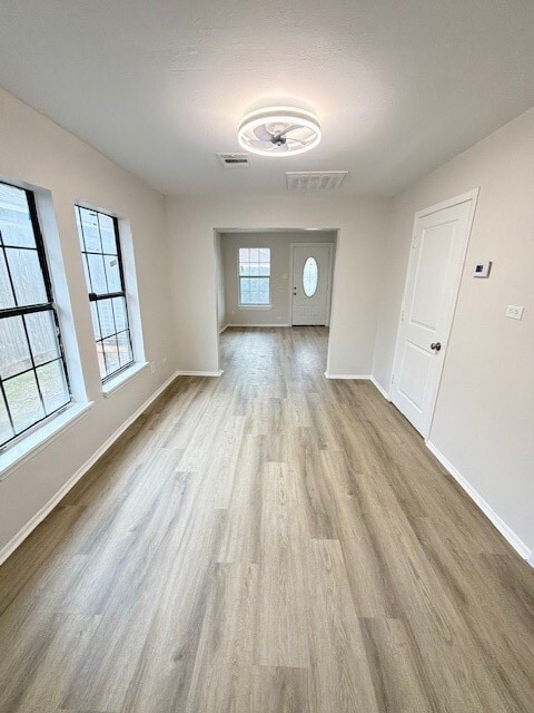 Building Photo - 1819 Carr St