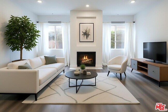 Building Photo - 11920 Goshen Ave