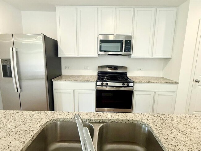 Building Photo - 3733 Palmetto Blf Dr