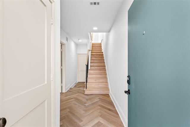 Building Photo - 4030 Gilbert Ave