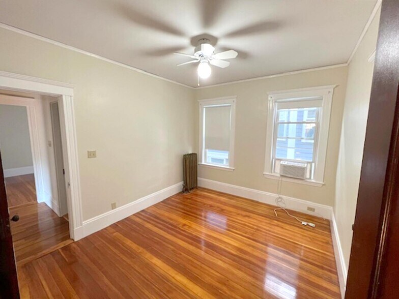 Building Photo - 76 Powder House Blvd