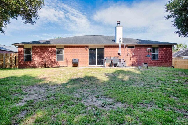 Building Photo - 1484 Longbranch Dr