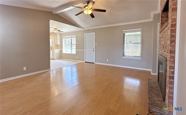 Building Photo - 1608 Becker Dr