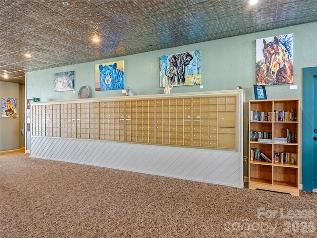 Building Photo - 303 Sugar Top Dr